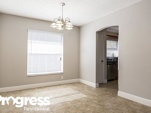4th image of 2617 Ginger Mill Blvd