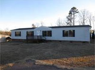 3865 Berry Creek Cir, Granite Falls, NC 28630