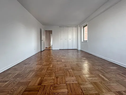 Rented by Brown Harris Stevens | media 22