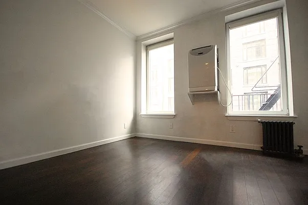 Rented by REAL New York | media 10