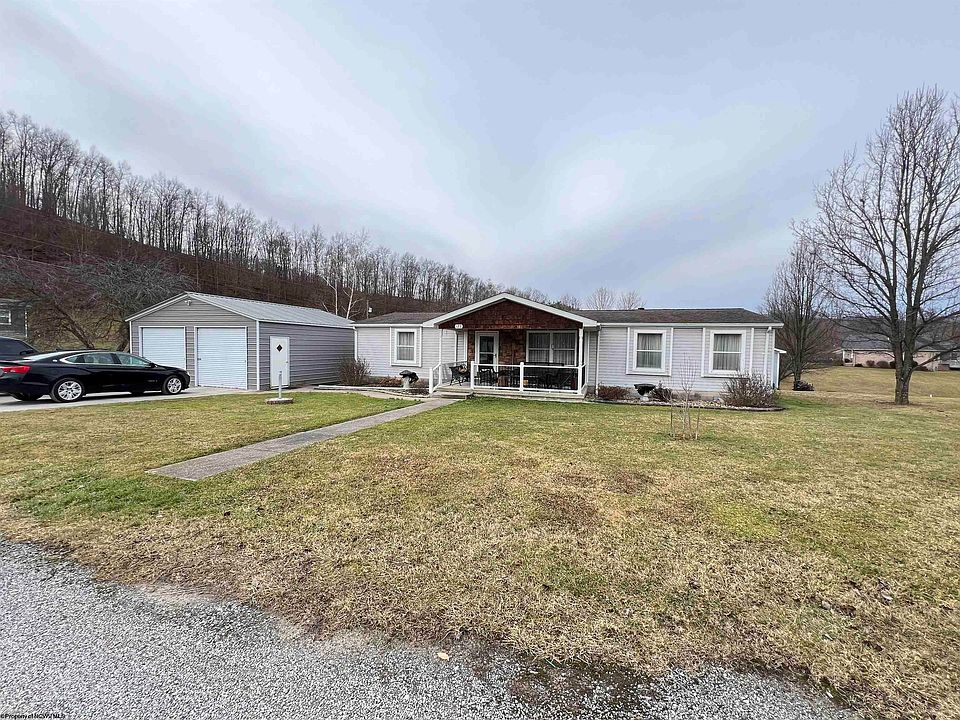 1st image of 125 Willow Ln