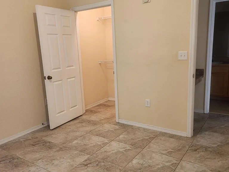 10205 Courtney Palms Blvd #101 — Photo 17