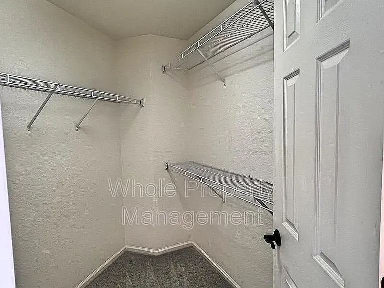 Closet(master bedroom)
