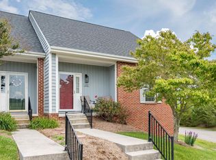 1101 Cedar Ridge Dr, Radford, VA 24141