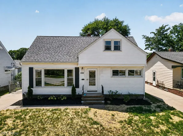 600 E 315th St, Willowick, OH 44095