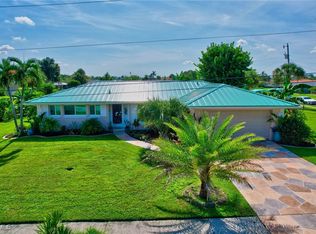 4638 Vinsetta Ave, North Fort Myers, FL 33903