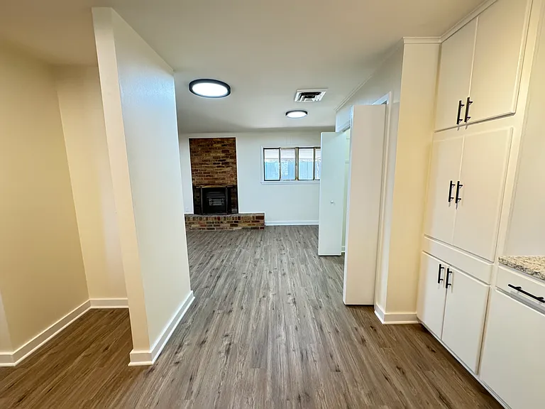 601 Ravenwood Dr — Photo 8