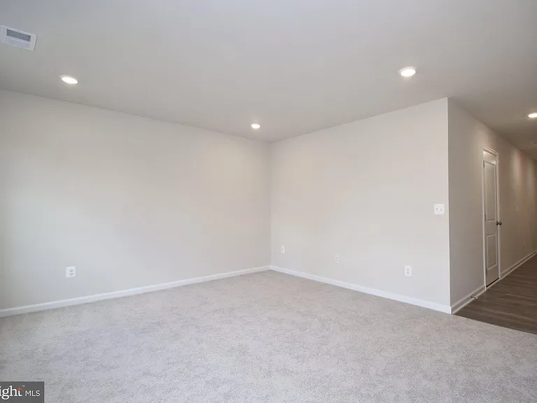 99 Gray Silver Rd — Photo 8