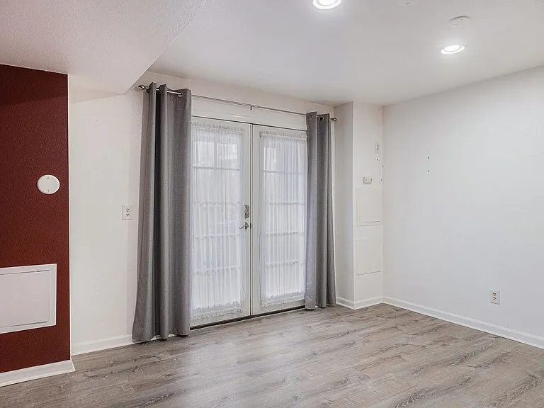 10587 W Dartmouth Ave — Photo 10