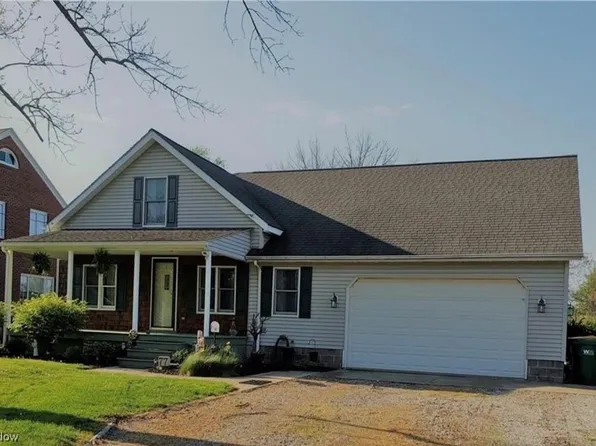 77 E Satin St, Jefferson, OH 44047