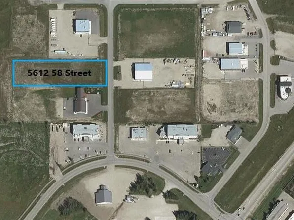 5612 58th St, Drayton Valley, AB T7A 0B2