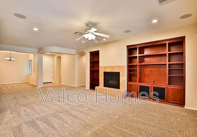11412 E Segura Ave — Photo 7