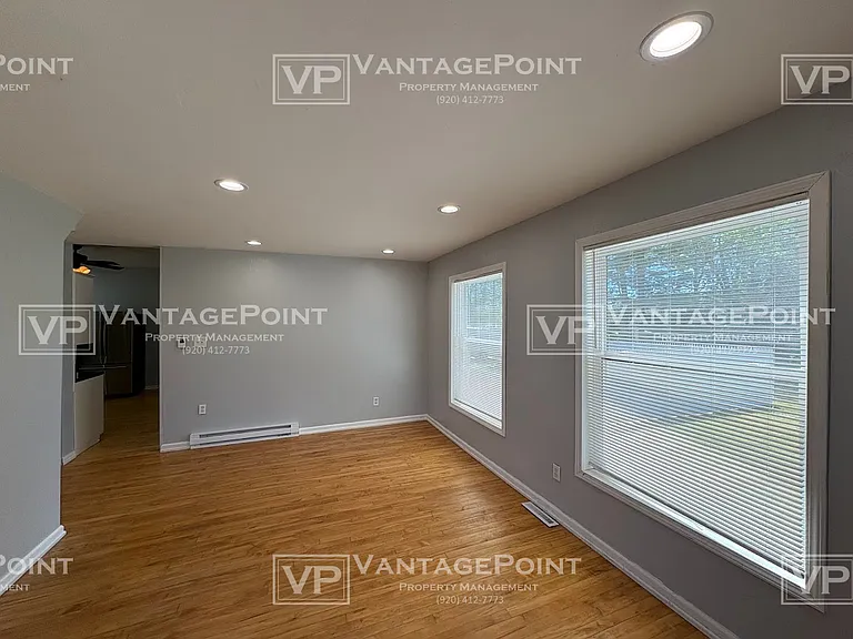 460 S Emery Ave — Photo 8