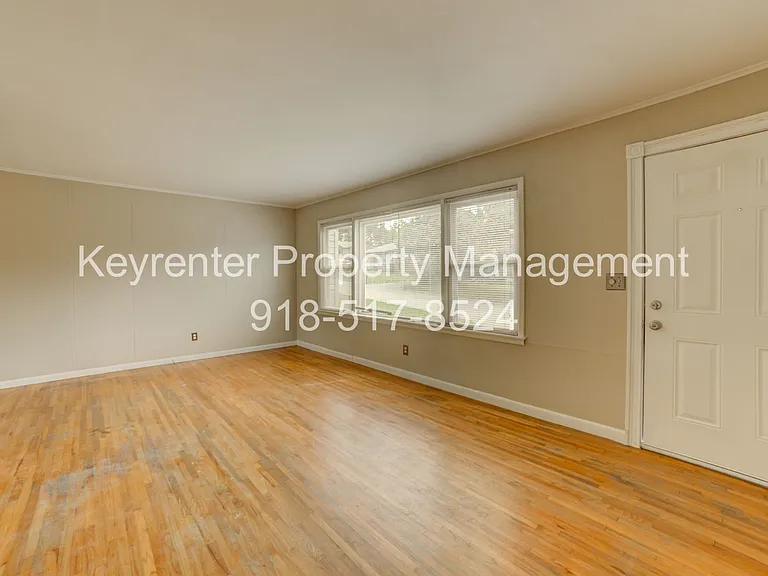 476 S 79th East Ave — Photo 5