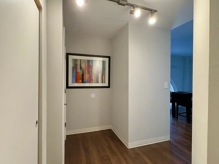 Charming 1 Bedroom/1 Bathroom Apartment Unit in Downtown Baltimore, MD! Unit 416 — Photo 53