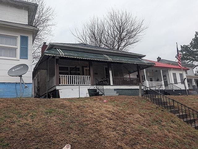 1st image of 1711 Williams St