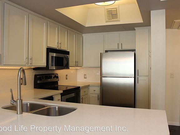 3rd image of 2400 5th Ave Unit 312