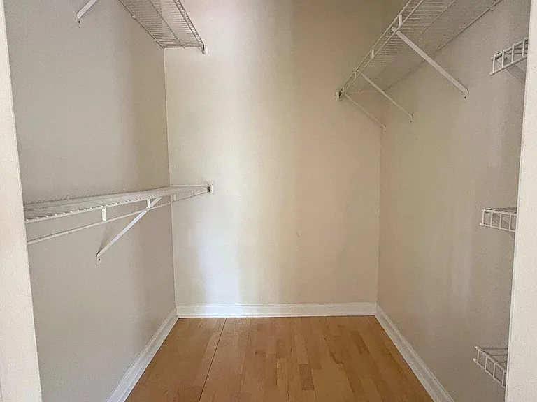 1540 Lincoln Way #201 — Photo 8
