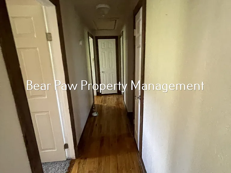 26132 Center Dr — Photo 6