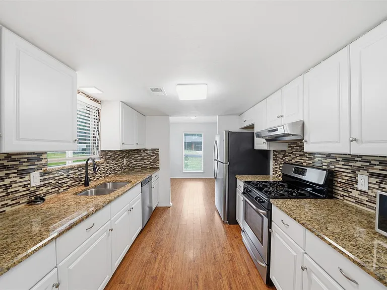 9005 Blue Quail Dr — Photo 10