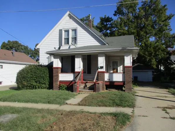 701 W Jefferson St, Bloomington, IL 61701