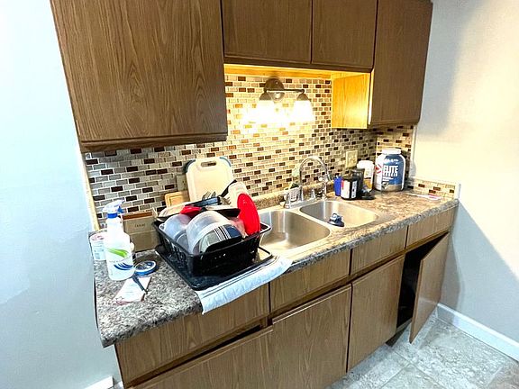 3rd image of N114W15846 Sylvan Cir APT 103