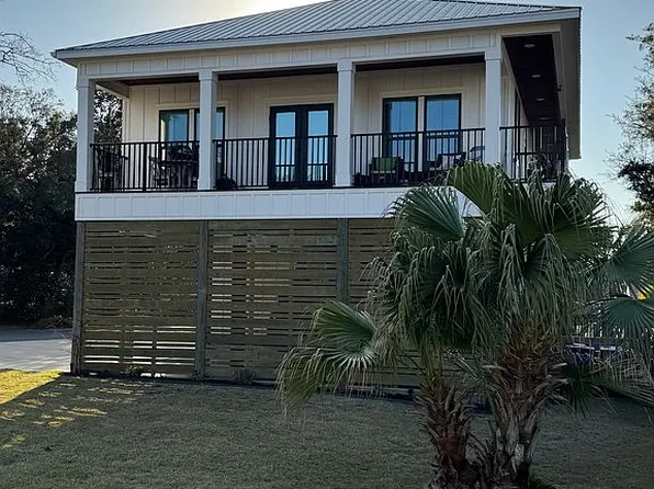 29389 Suarez Dr, Orange Beach, AL 36561