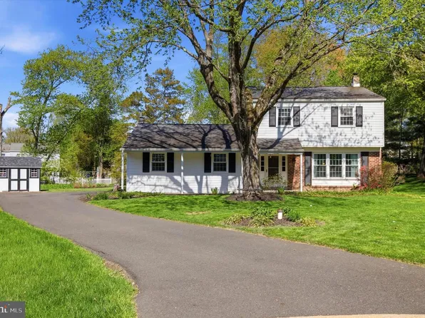 109 Richard Dr, Chalfont, PA 18914