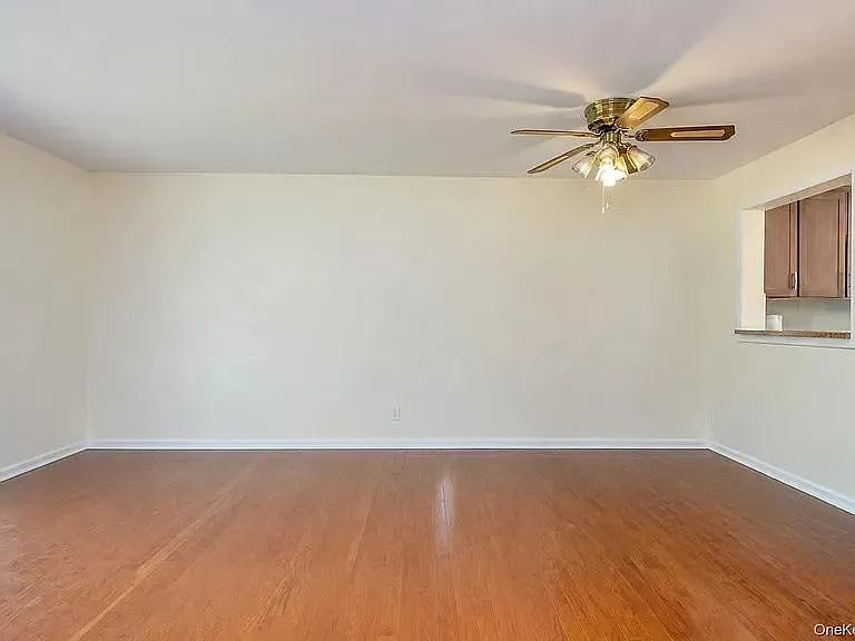 25 Creekside Cir #1 — Photo 26