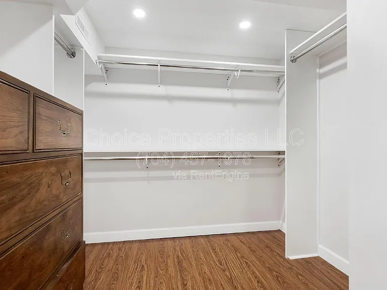 611 Poindexter Dr — Photo 22