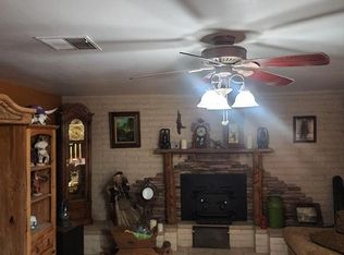 2401 W Black Canyon Dr, New River, AZ 85087