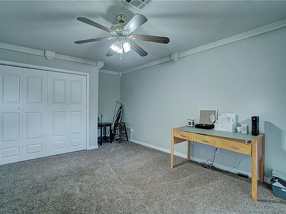 5th image of 13 N Mojave Dr