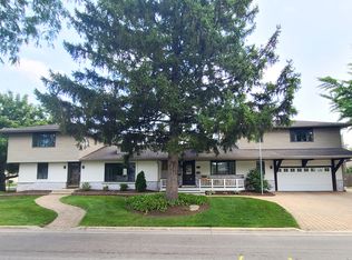 191 S Oakland Grv, Elmhurst, IL