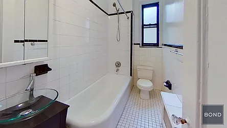 Rented by Bond New York