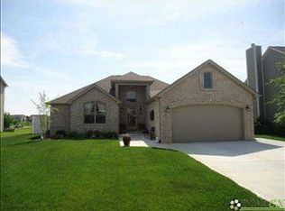 4283 Wellington Ct, Columbus, IN