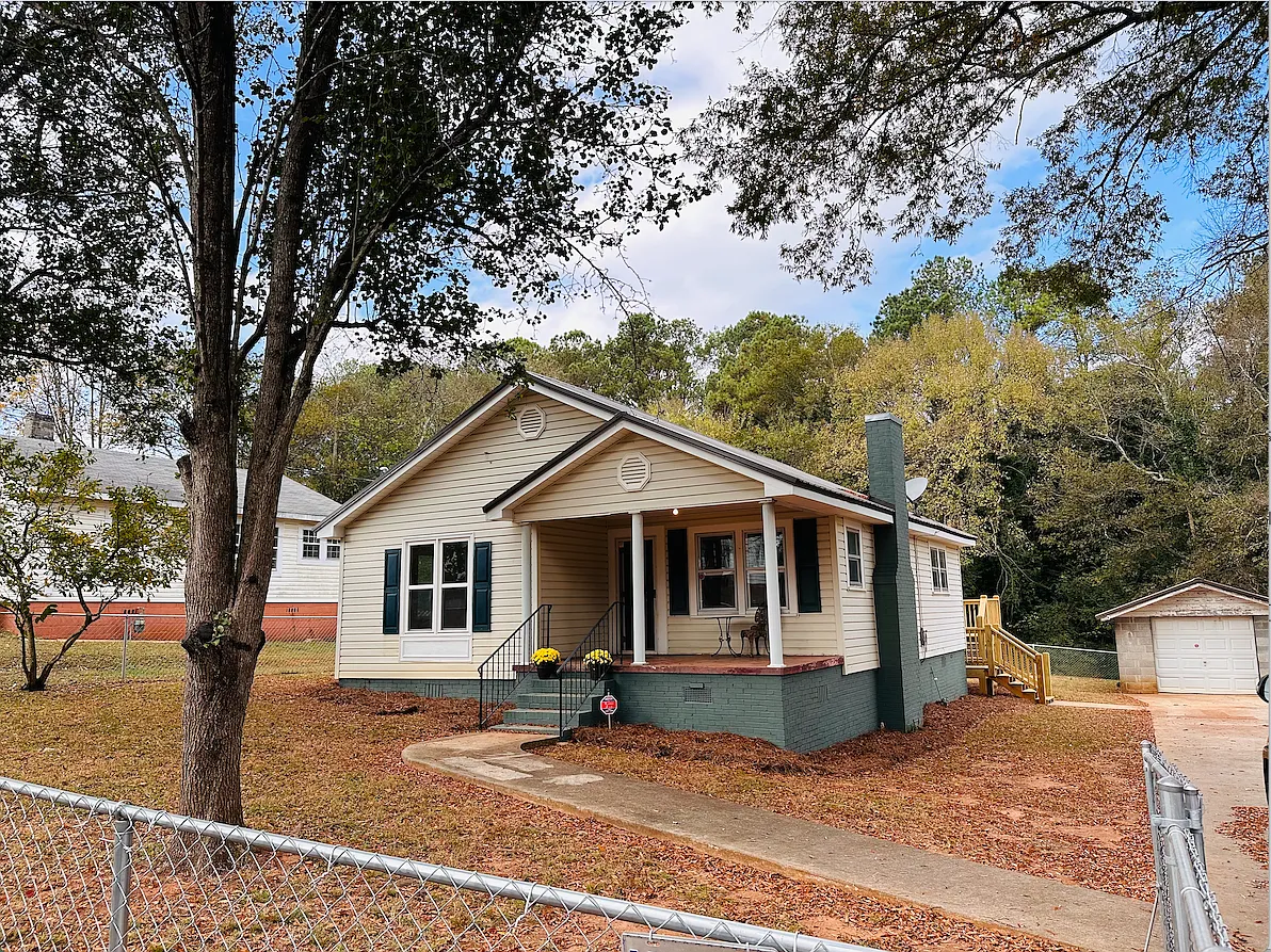 2 bed, 1106 sqft, $1,640 — Photo 3