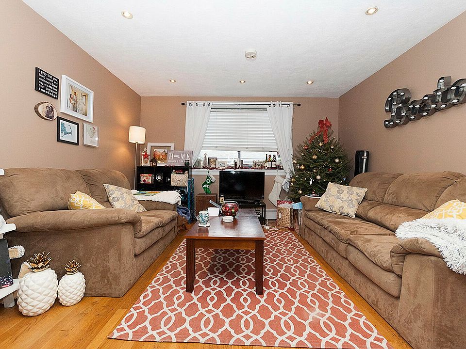 2nd image of 47 Gardner St #16