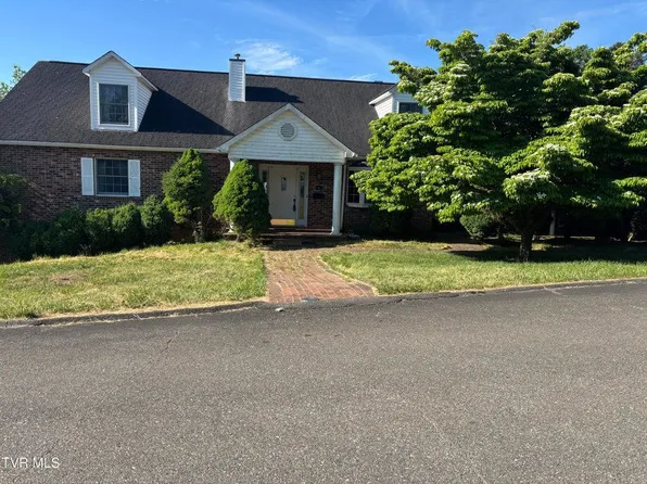 815 Hillmore Dr, Mountain City, TN 37683