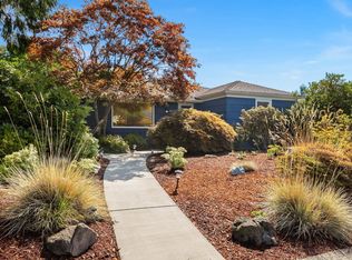 3818 50th Ave SW, Seattle, WA 98116