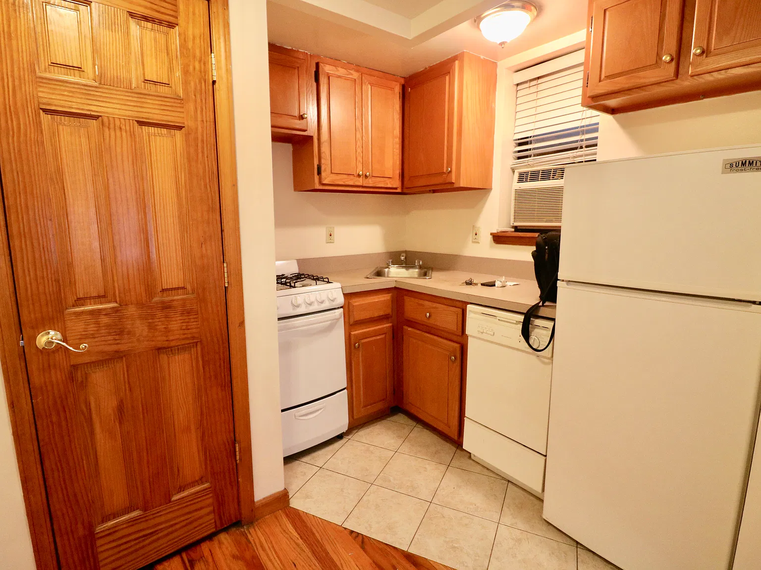 491 Columbus Ave — Photo 2