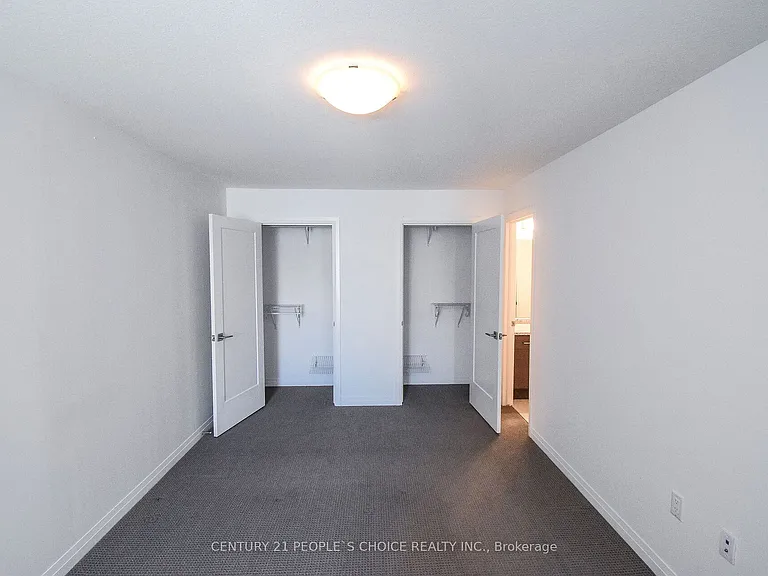 15 Hoffman Ln — Photo 31