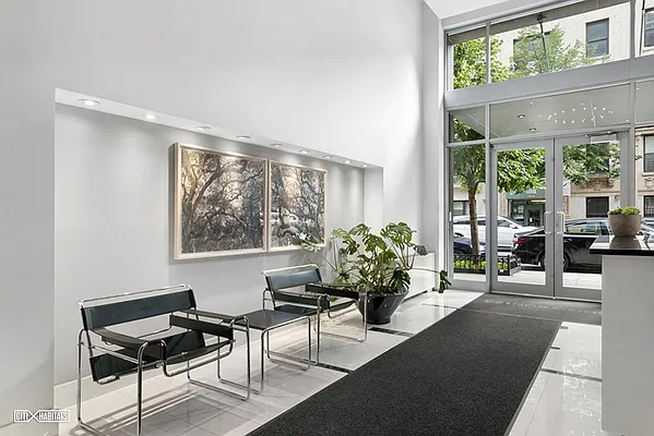 Sold by Citi Habitats | media 27