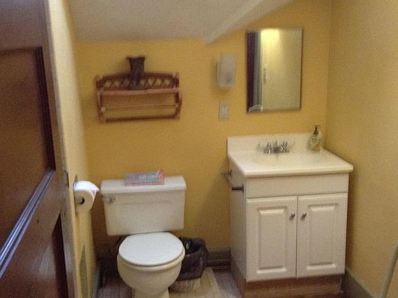 4th image of 360 Yale Ave Floor 3