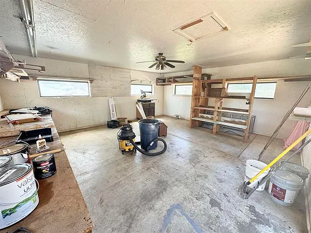 2901 Old Mallard Rd — Photo 39