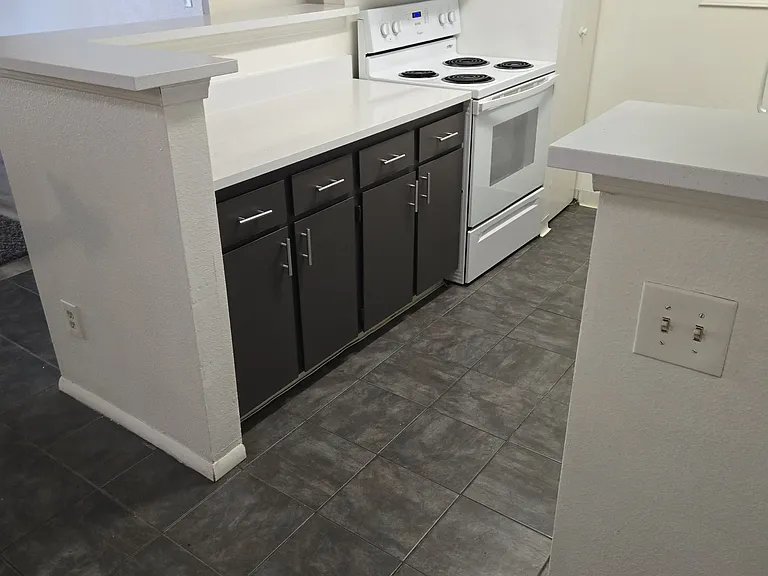 943 S Zeno Way #108 — Photo 3