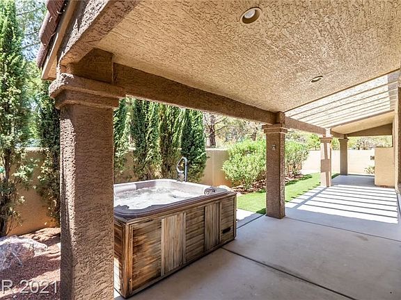 2nd image of 1929 Sedona Paseo Ln