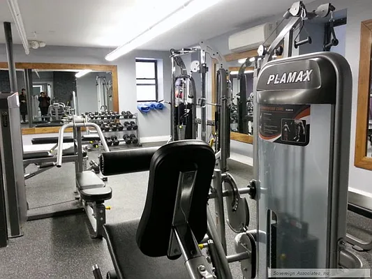 Rented by Sovereign Associates | media 11