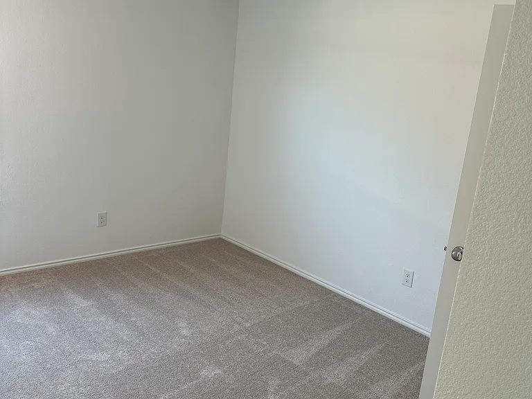 1809 Mallen Farm Rdg — Photo 6