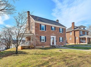 938 Roanoke Blvd, Salem, VA 24153