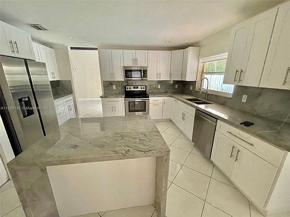3rd image of 3142 SW 173rd Ter #0